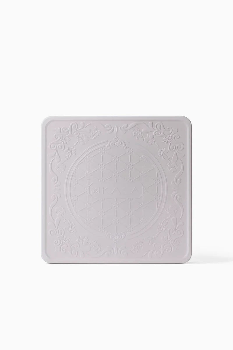 LATA RELIEVE C PERFUME Y JABÓN